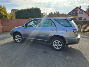 Lexus 3.0i V6 RX 300 4x4 r.v 2001 - 2