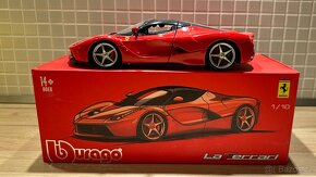 Model auta La Ferrari - vhodné jako dárek - 2