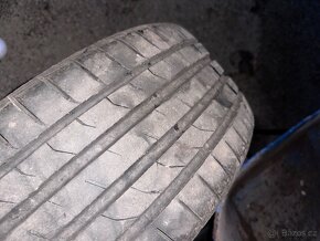 Letní pneu 225/45 R17 - 2