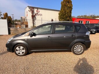 Toyota Corolla Verso, 2.2D-4D 100Kw - 2