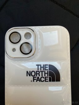 The North Face kryt Iphone 13 - 2