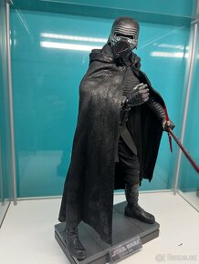 Hot Toys Kylo Ren - 2