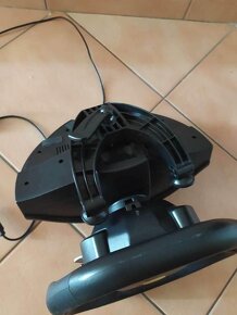 PC Volant thrustmaster 458 italia - 2