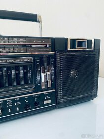 Radiomagnetofon JVC PC - 30, rok 1987 - 2