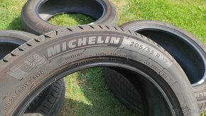 Nové Michelin 205/55/17 letní pneu - 2