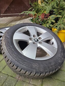 Zimní Alu disky Škoda R15 185/60R15 Hankook - 2