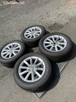 Audi kola Q3 235/55/17 7Jx17H2 ET43 5x112 - 2