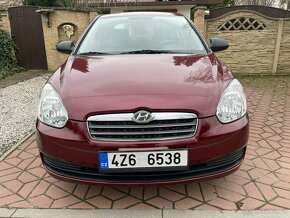 Hyundai Accent 1.4i GARÁŽOVÁNO ČR 2.MAJITEL + kola - 2