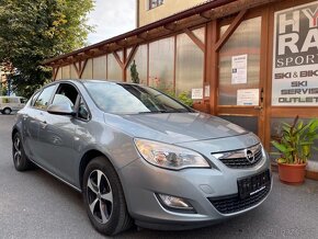 Opel Astra 2,0CDTi - 2