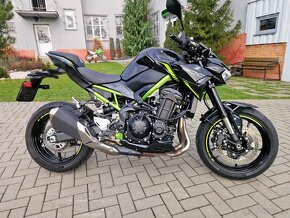 Kawasaki Z900 model 2022 - 2