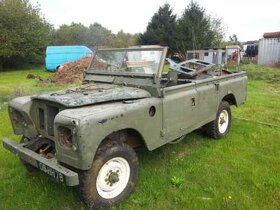 Land Rover 109 Series III FFR - 2