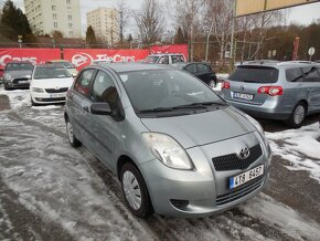 Prodám Toyota Yaris 1.0,1maj. - 2