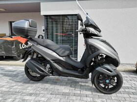 Piaggio Mp3 300 Lt řidičský průkaz B - 2