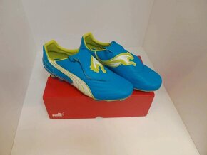 Nové kopačky Puma V3.11 FG, vel. UK 8; 8,5 a 10,5 - 2