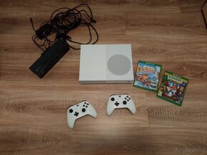 XBOX ONE S s kinectem - 2