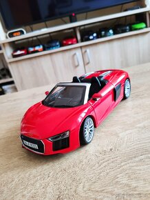 Audi R8 Spyder V10 1:18 iScale - 2