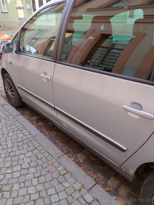 Volkswagen Sharan - 2