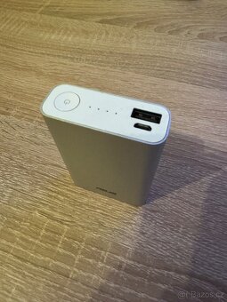 Powerbanka ASUS 10 050 mAh, hliník - 2