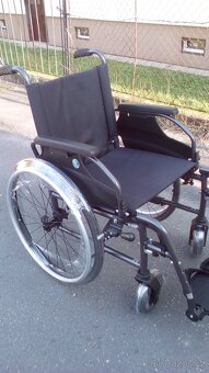 INVALIDNÍ VOZÍKY- 46 a 48cm ODLEHČENÉ-ZASÍLÁM PO ČR - - 2
