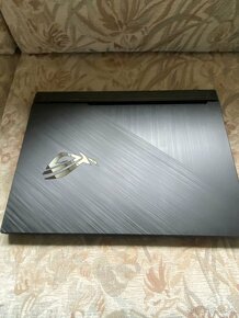 Asus A15 - 2