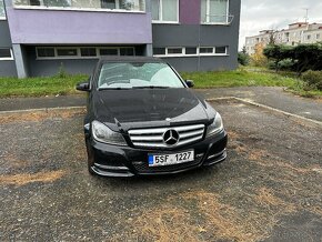 Mercedes-Benz Třídy C, 220CDI Avantgarde - 2