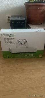 Xbox one s 1tb - 2