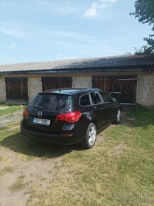 Opel Astra J 2011 cena v textu - 2