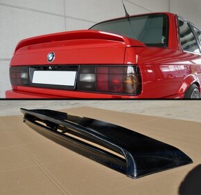 BMW E30 Mtech2 zadní křídlo - 2