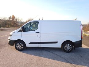 FORD TRANSIT CUSTOM 2,2TDCI 1MAJITEL SERVISKA TAŽNÉ ST.NOSIČ - 2