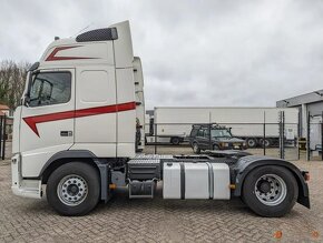 Volvo FH 460 4x2 / Globetrotter XL / EEV / 684tkm - 2