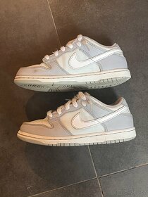 Kožené tenisky Nike Dunk Low Grey vel. 33 - 2