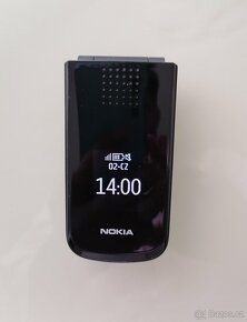 nokia 2720 fold - 2