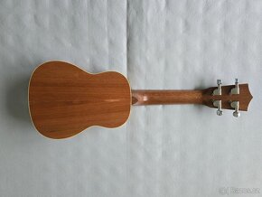 Ukulele sopránové Rayzm 21 palců - 2