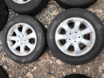 Sada ALU kol Peugeot 4x108  195/65 R15 - 2