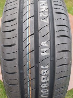 Kumho Ecowing ES01-185/60/15 letní - 2