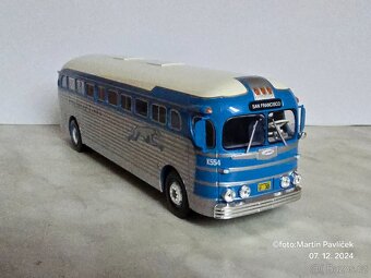 Model autobusu - 2