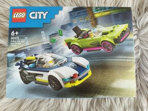 LEGO City 60415 Honička policejního auta a sporťáku - 2