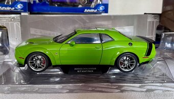 Dodge Challenger Scat Pack Widebody 2020, 1:18 28cm Solido - 2