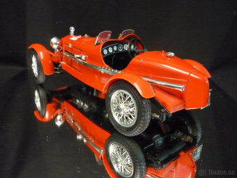 Alfa Romeo 2300 8C Monza Bburago 1/18 - 2