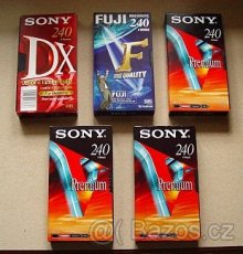 Hudební CD, 5x VHS, DVD filmy - 2