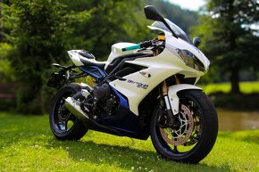 TRIUMPH DAYTONA 675 r.v. 2014 - 2