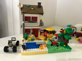 Lego domek a karavan - 2