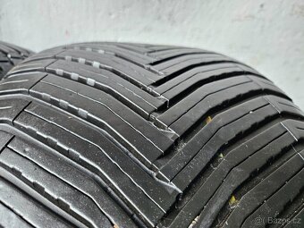 Pár celoročních pneu Michelin CrossClimate² SUV 255/45 R19XL - 2