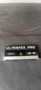 Behringer UTRAFEX PRO a Behringer COMPOSER PRO-XL - 2