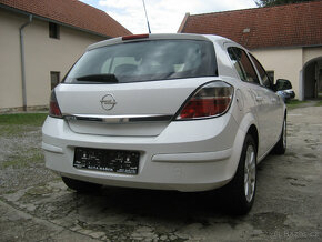 OPEL ASTRA 1.4, 2011, 127000 KM - 2