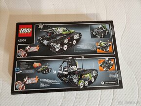 LEGO TECHNIC 42065 RC TRACKED RACER - 2