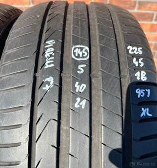 225/45 R18 95Y XL letní pneu Pirelli Cinturato P7 (4021) - 2