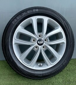 Originální Alu kola 5x114,3 Kia 215/55/17 letní TPMS - 2