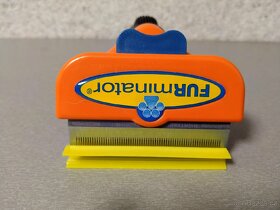 Furminator M pro krátkosrsté psy - 2