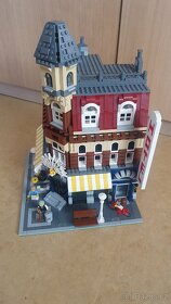 Lego 10182 Cafe Corner - 2